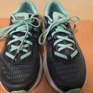 Saucony Running Shoes